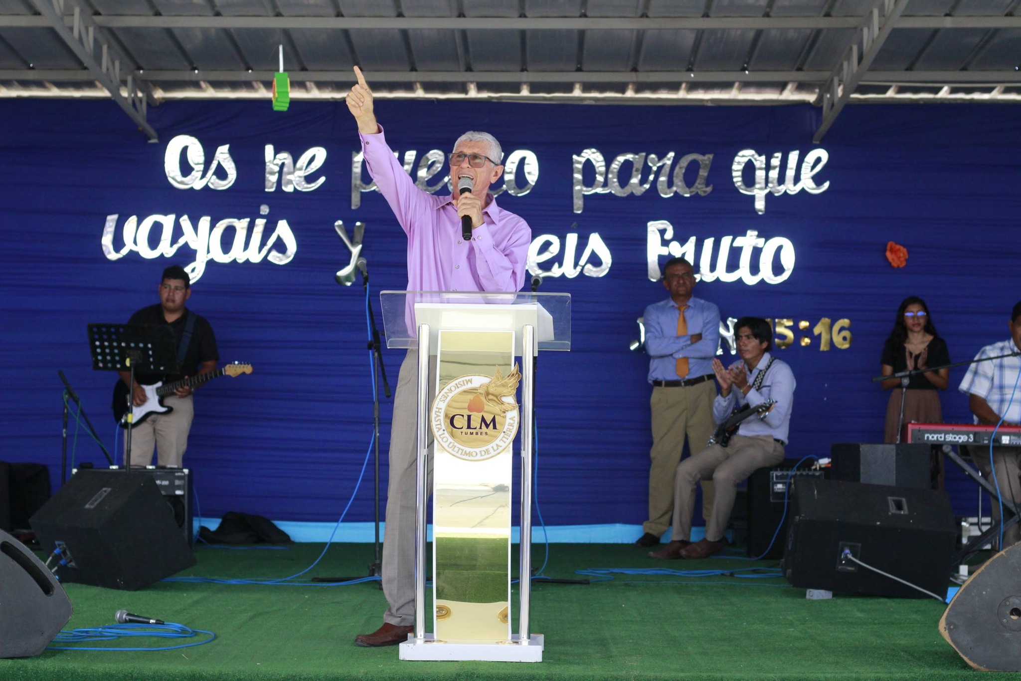 Pastor Rolando Boulangger
